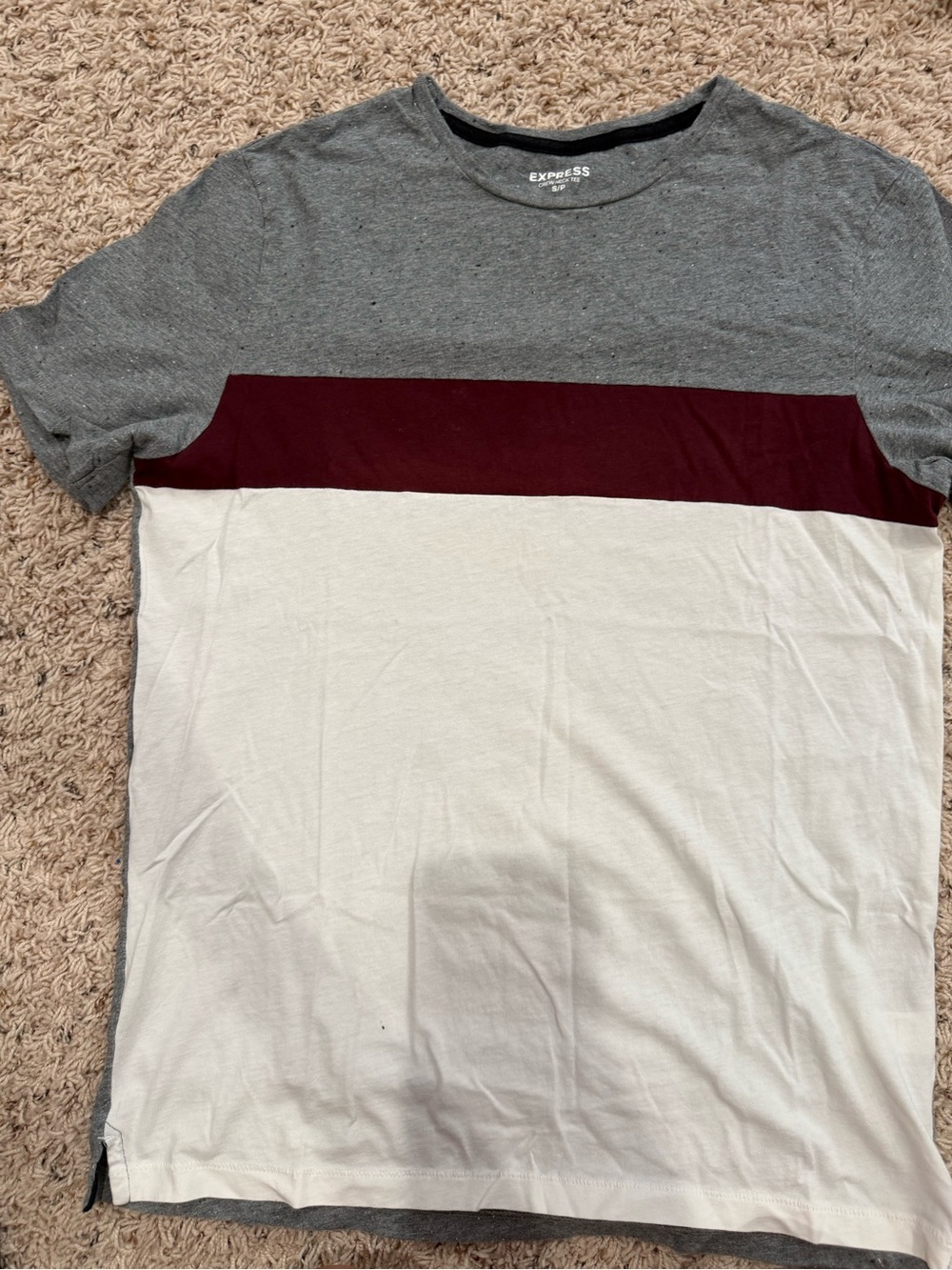 Express Men's Gray, Burgundy & White Colorblock Short Sleeve Tee